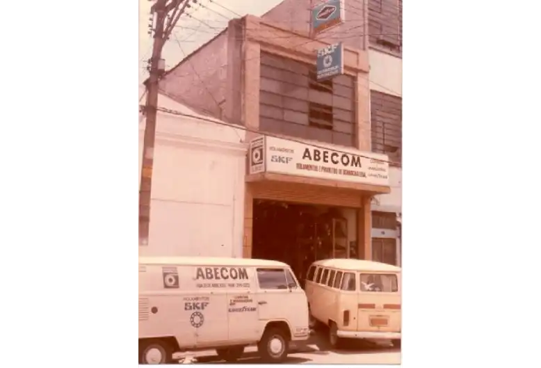Instalação da Abecom na Rua 21 de abril, SP